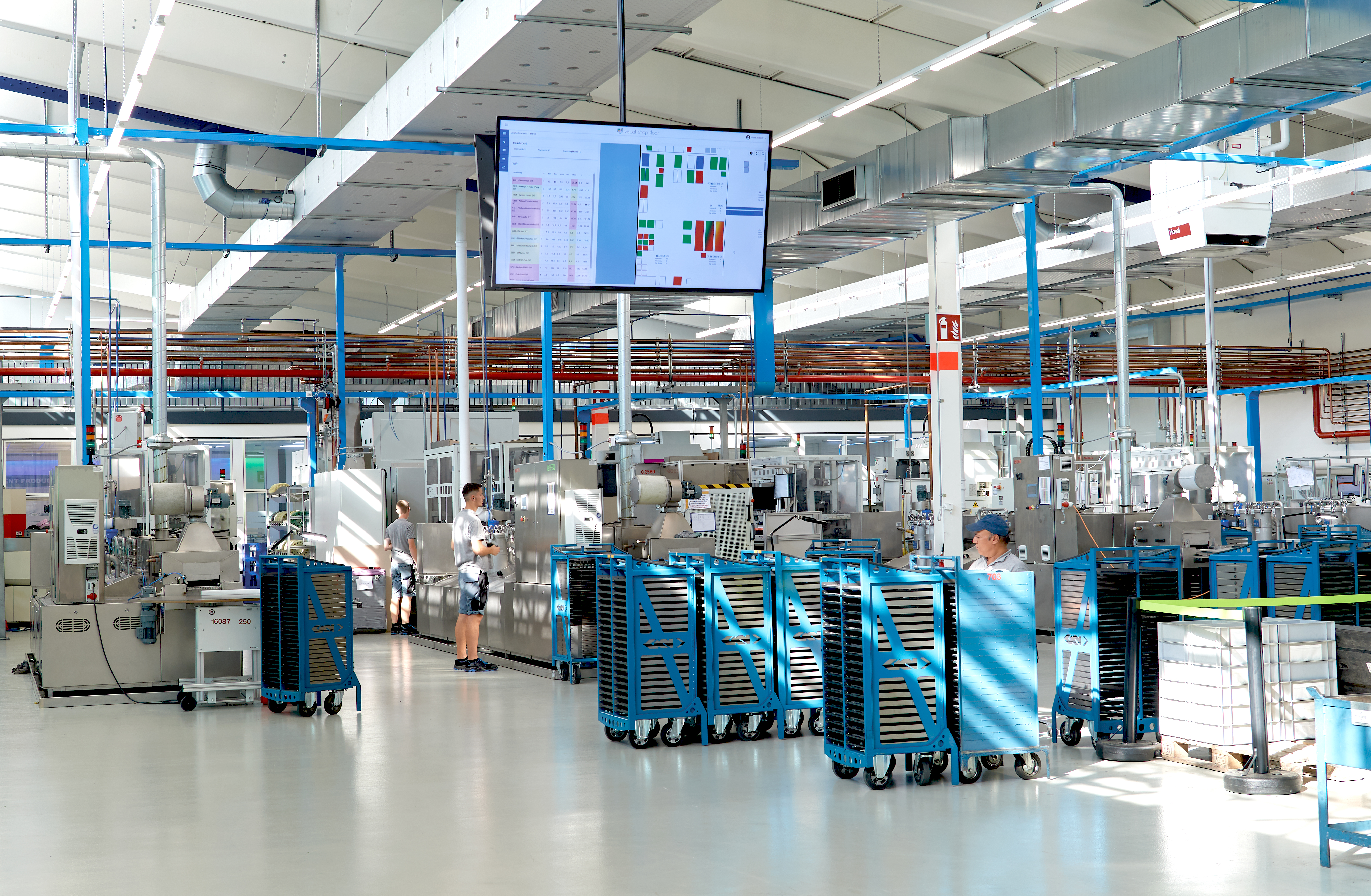 State Of The Art Shopfloor At GKN Powder Metallurgy (1)